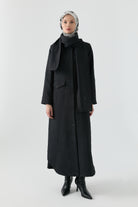 Kombinli Atkılı Kapitone Pardesü - Siyah TUGBA