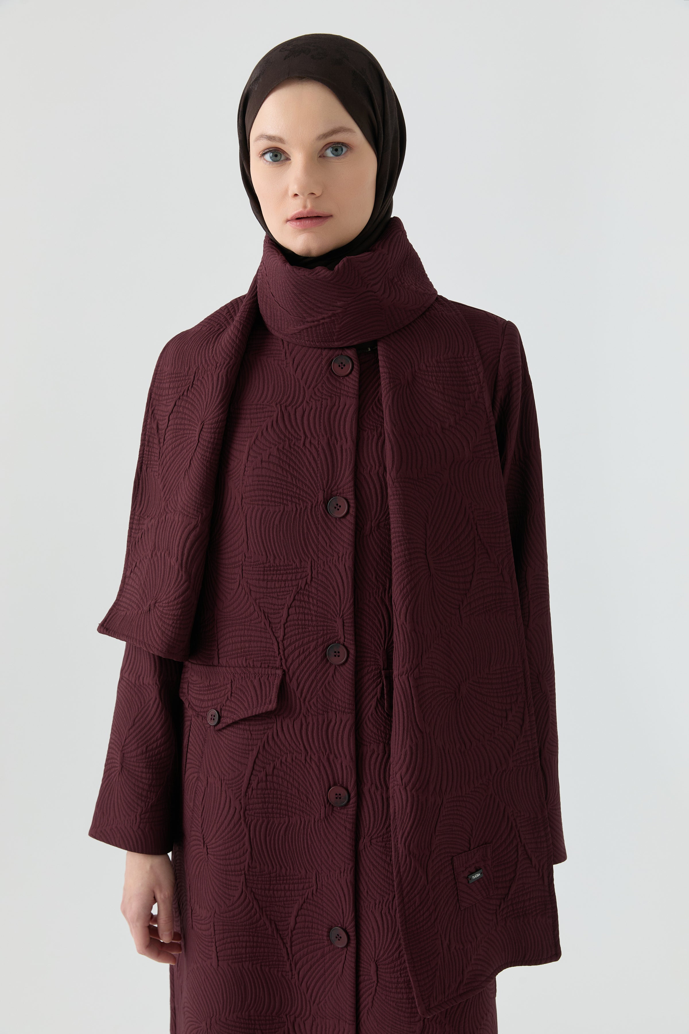 Kombinli Atkılı Kapitone Pardesü - Mürdüm TUGBA