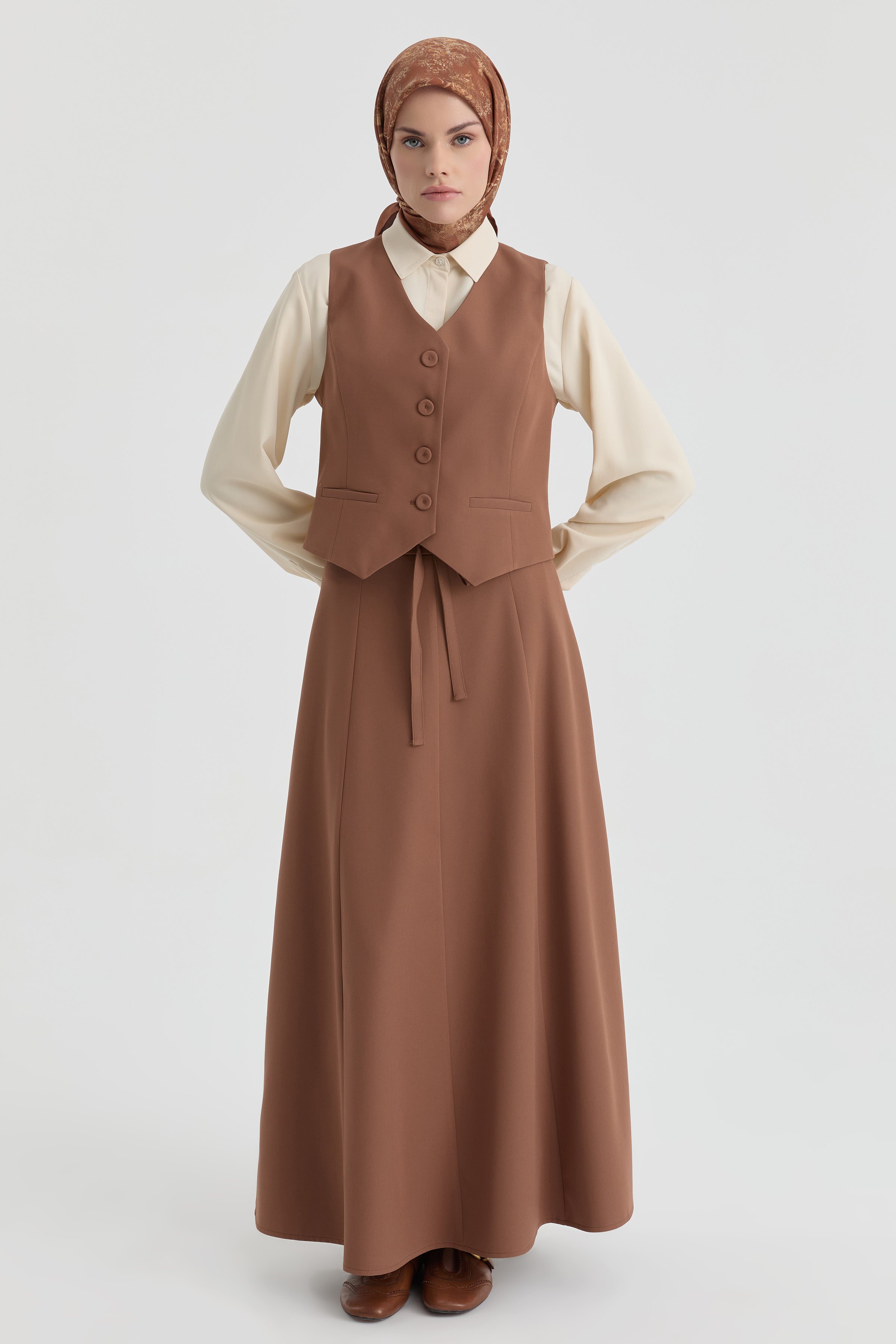 Kuşak Detaylı Etek Yelek Takım - Fındık TUGBA