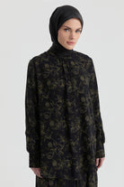 Kırma Detaylı Bluz - Siyah TUGBA