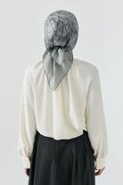 Fular Detaylı Bluz - Ekru TUGBA