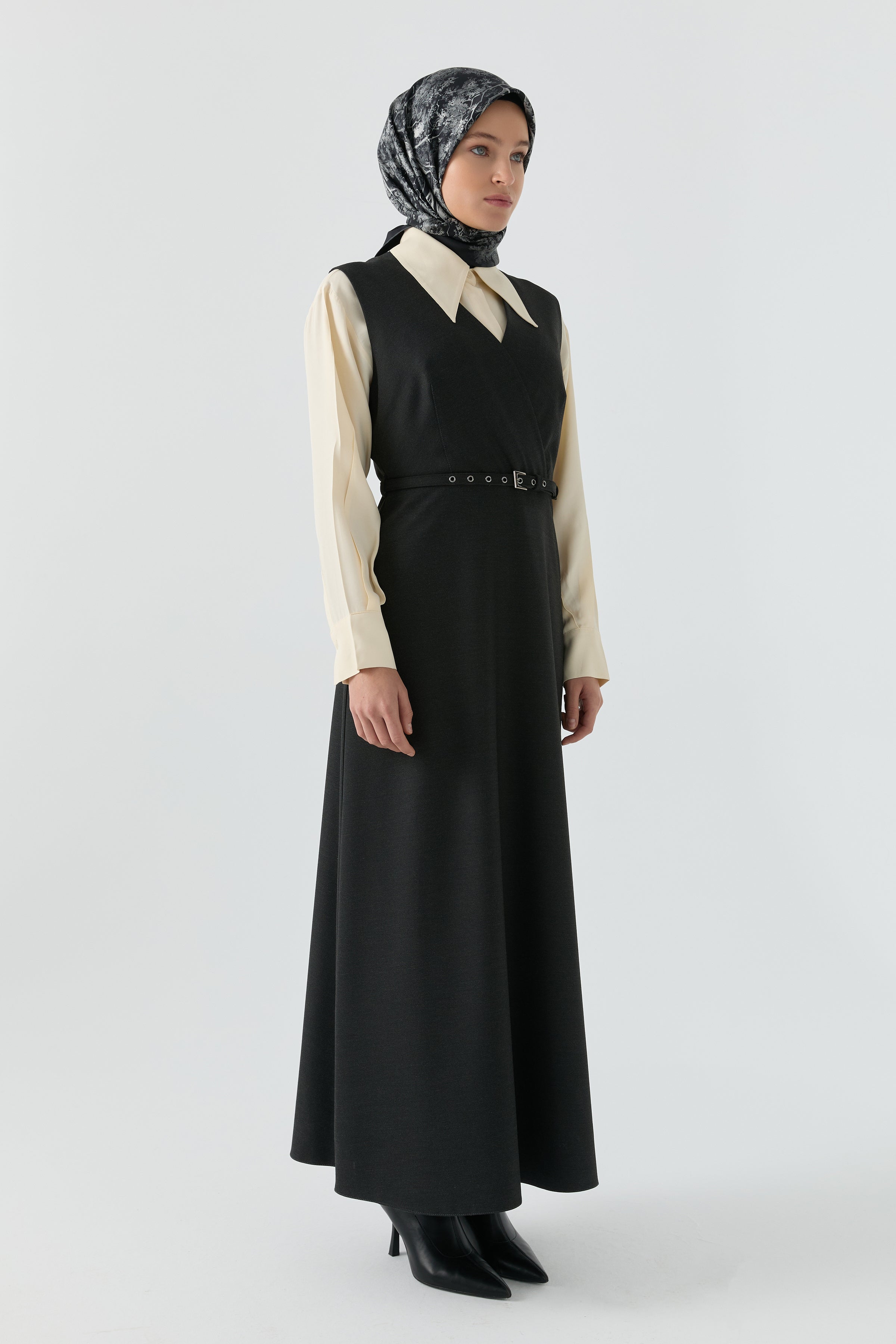 Kemer Detaylı Jile - Antrasit TUGBA