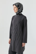 Önü Taş Detaylı Tunik - Antrasit TUGBA