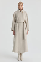 Broş Detaylı Manto - Bej TUGBA