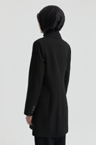 Kruvaze Düğmeli Uzun Basic Ceket - Siyah TUGBA