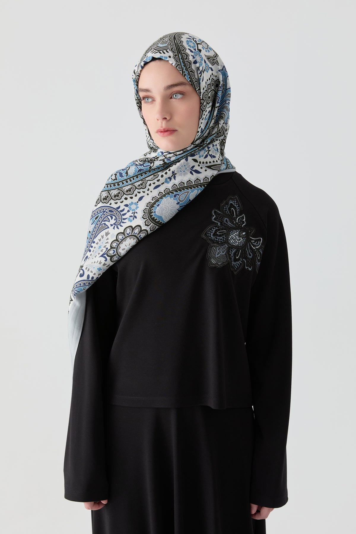 Paisley Desenli Natural Şal - Lacivert