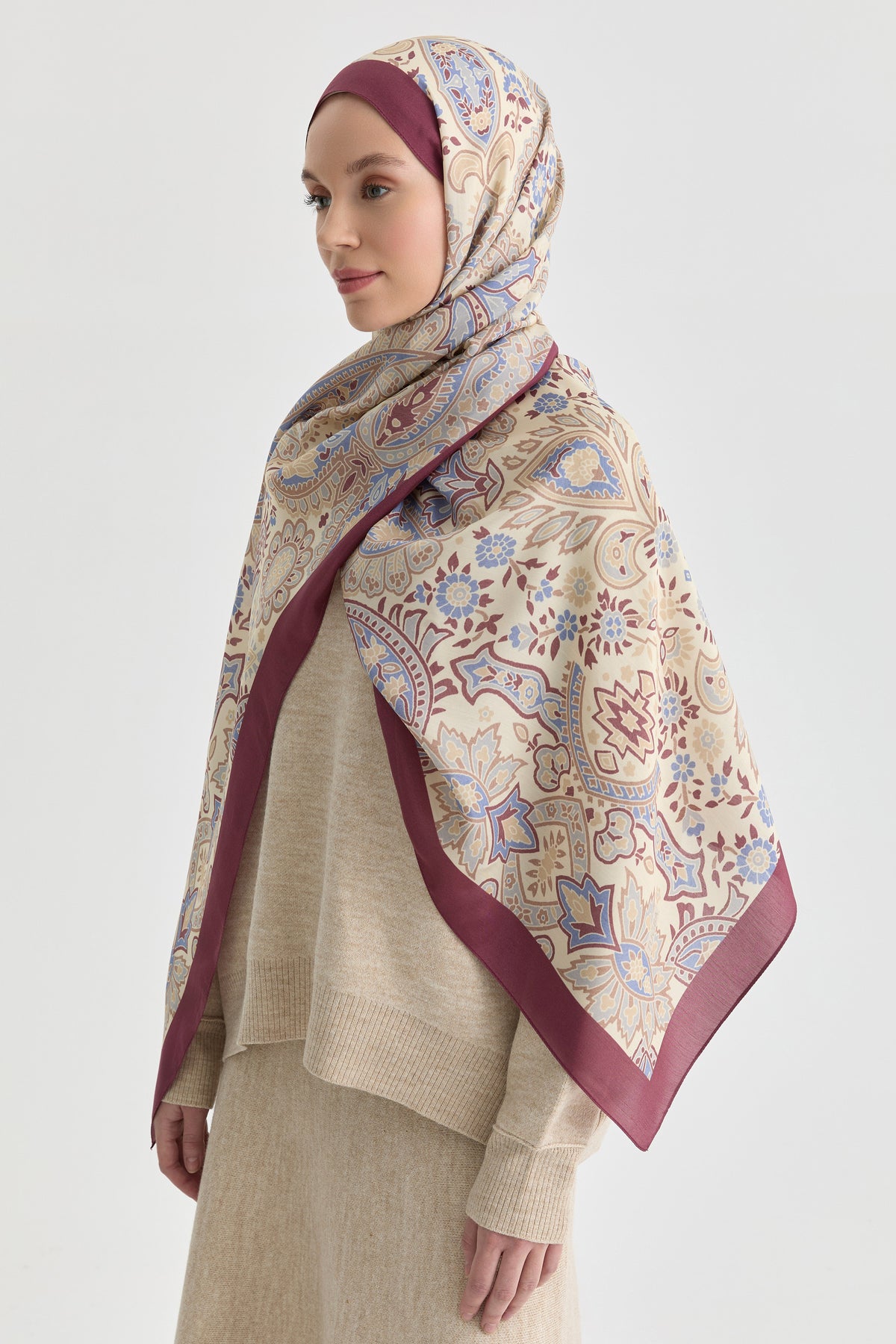 Paisley Desenli Natural Şal - Mor TUGBA