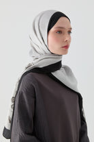 Funda Çiçek Desenli Natural Şal - Gri TUGBA