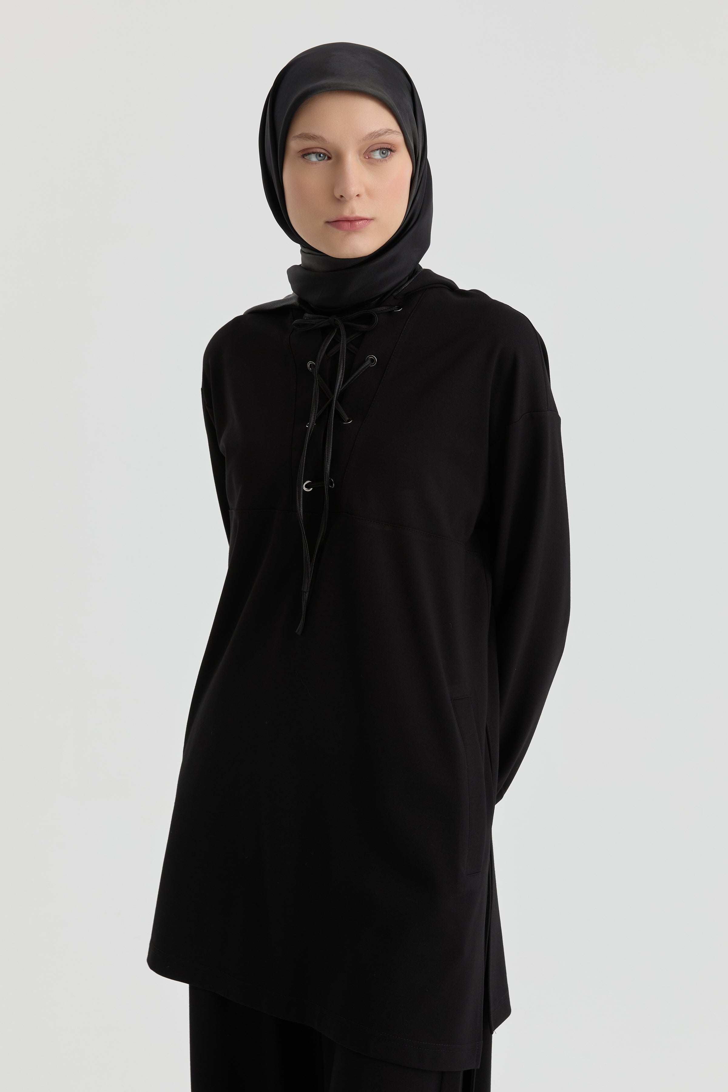 Deri Kombinli Örme Sweat - Siyah TUGBA