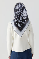 Sebu Twill İpek Eşarp - Lacivert TUGBA