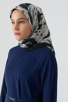 Didar Twill İpek Eşarp - Lacivert TUGBA