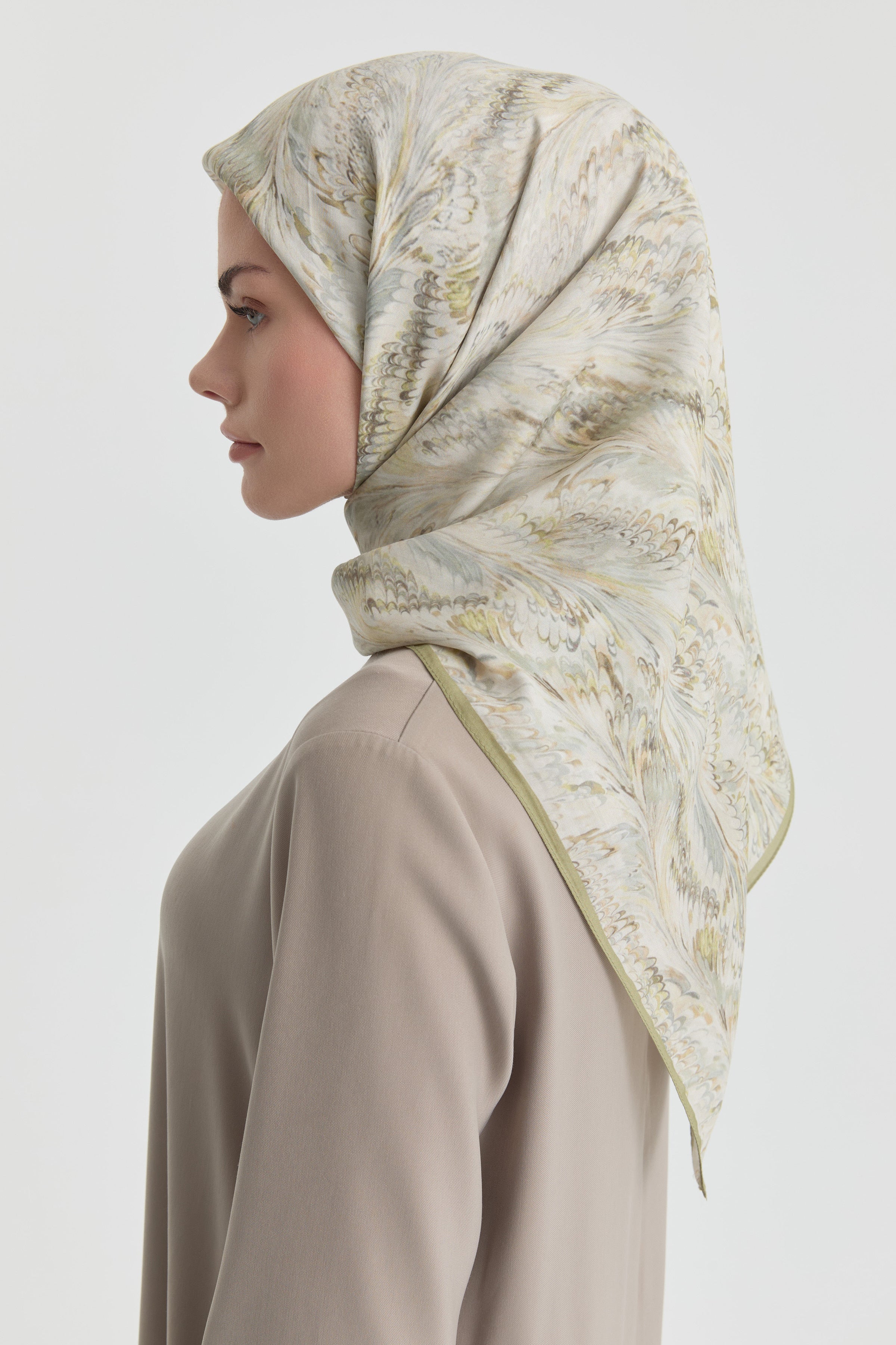 Ebru Desenli Natural Eşarp - Açık Yeşil TUGBA