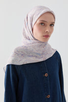 Ebru Desenli Natural Eşarp - Lila TUGBA