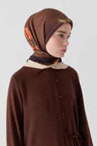 Funda Çiçek Desenli Natural Eşarp - Kahve TUGBA