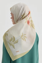 Funda Çiçek Desenli Natural Eşarp - Açık Yeşil TUGBA