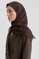 Roza Jakar Eşarp - Kahve TUGBA