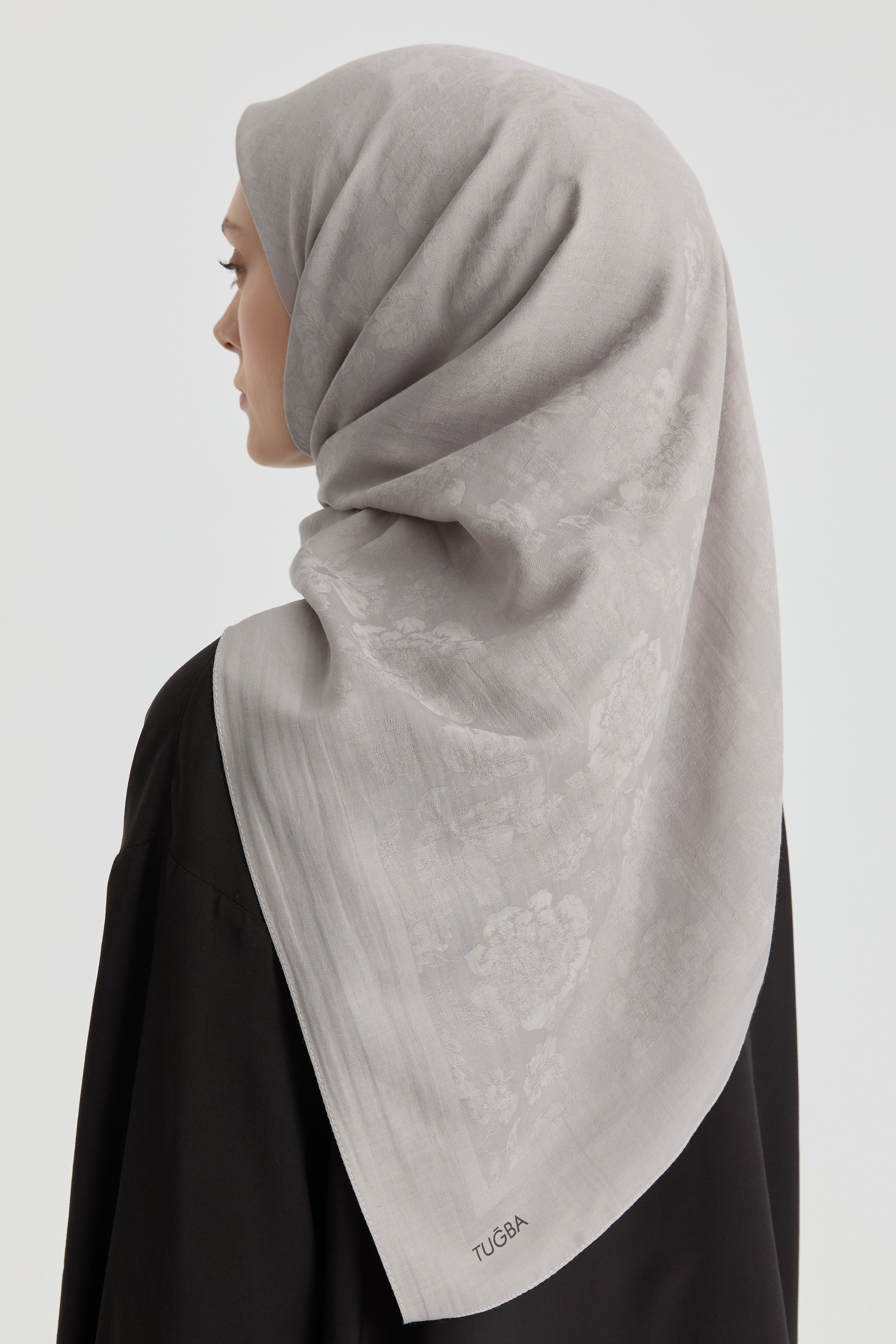 Roza Jakar Eşarp - Gri TUGBA