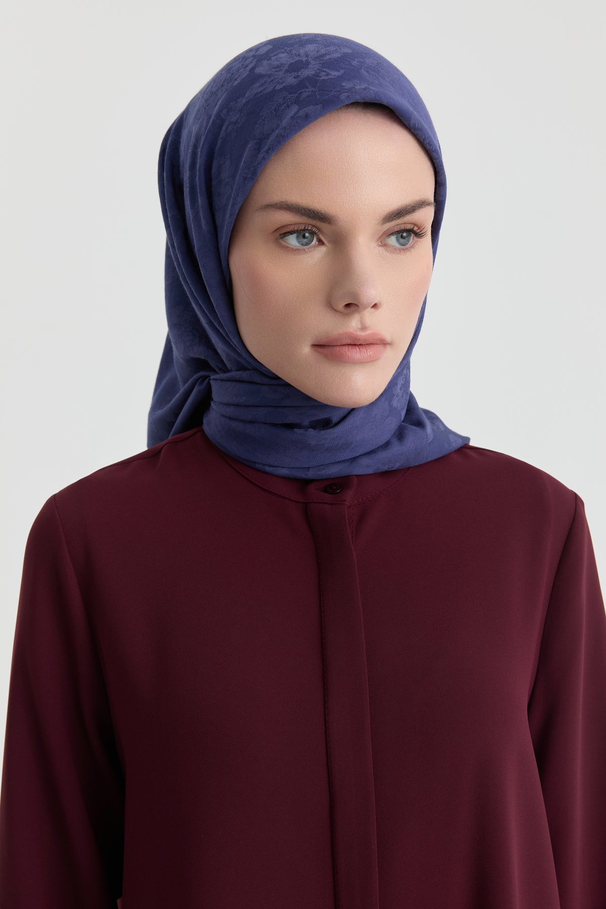 Roza Jakar Eşarp - İndigo TUGBA