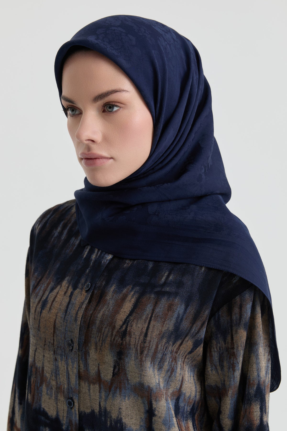 Roza Jakar Eşarp - Lacivert TUGBA