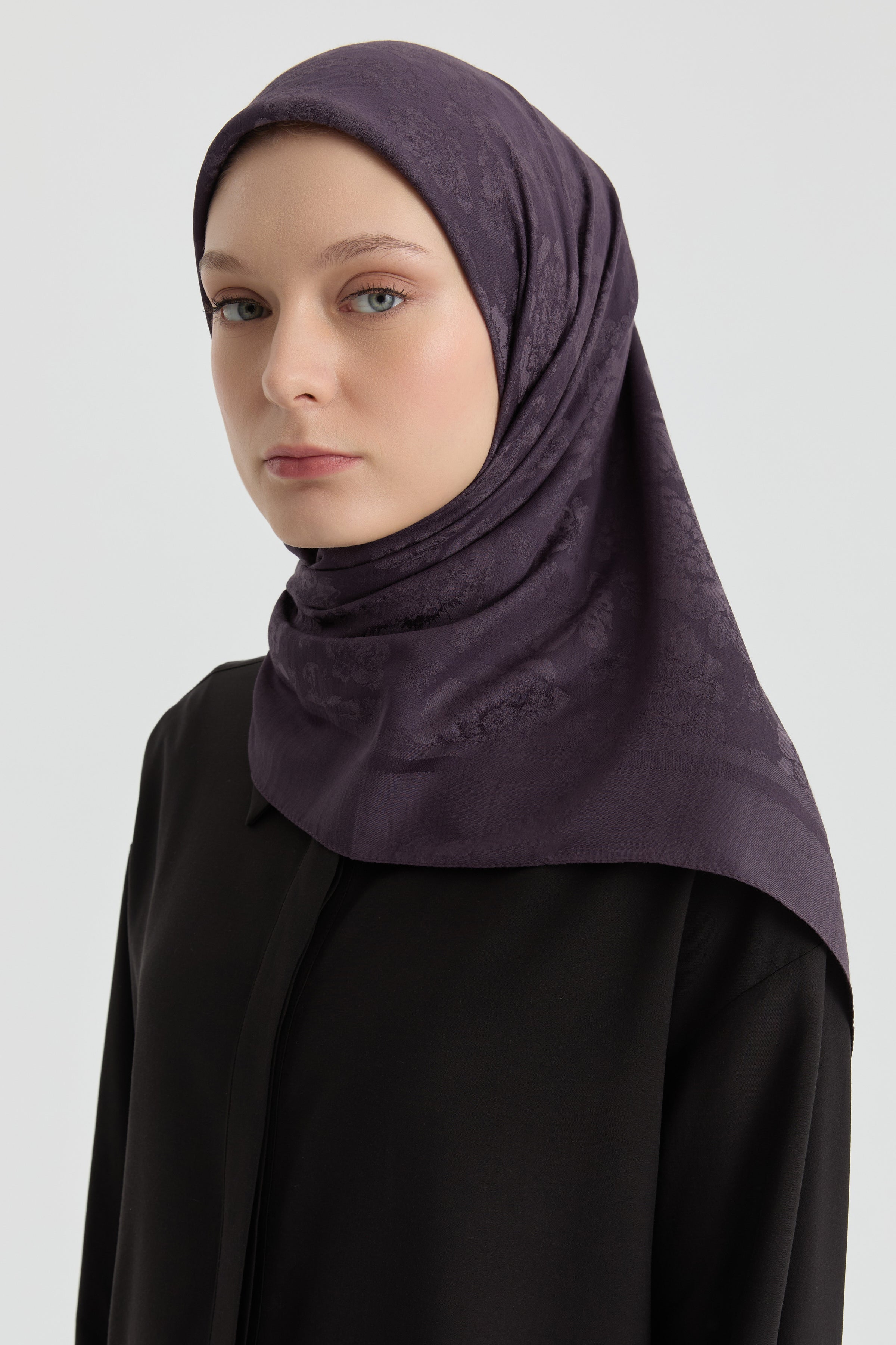 Roza Jakar Eşarp - Mor TUGBA