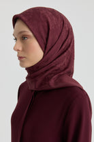 Roza Jakar Eşarp - Bordo TUGBA