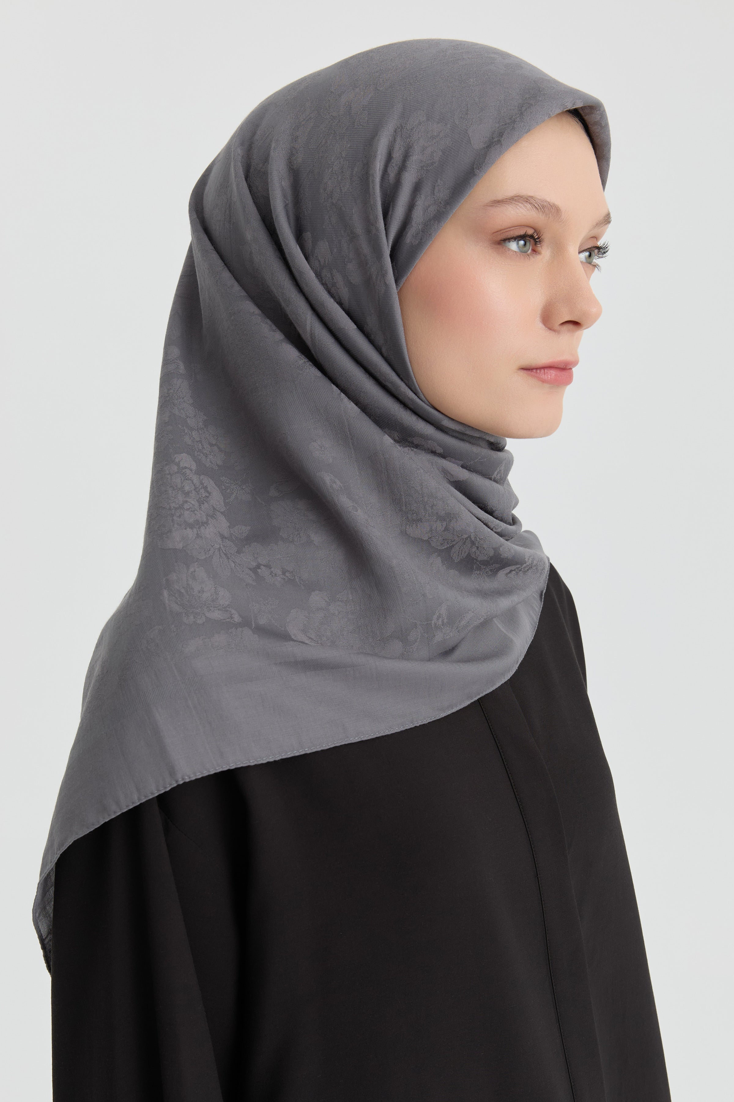 Roza Jakar Eşarp - Antrasit TUGBA