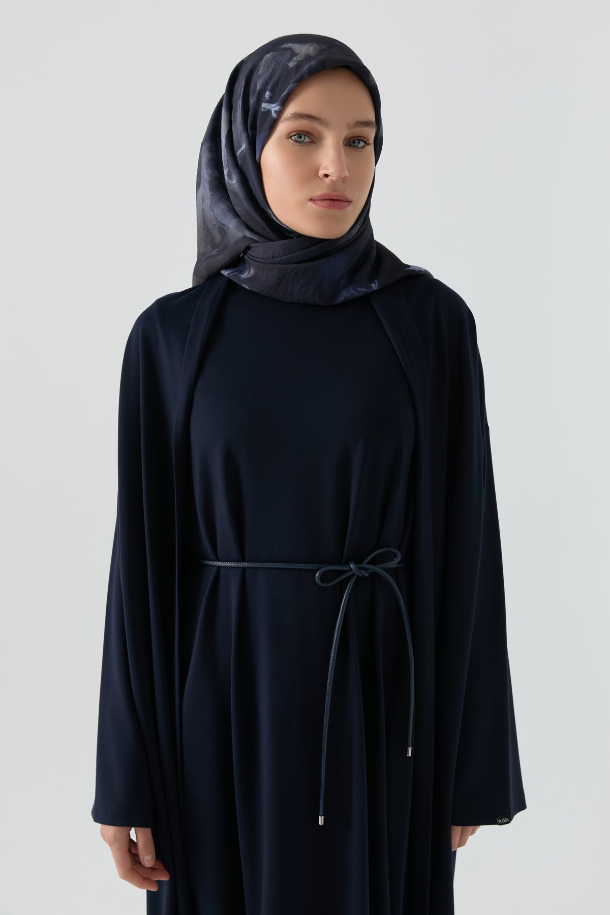 Hulya Natural Scarf - Navy Blue