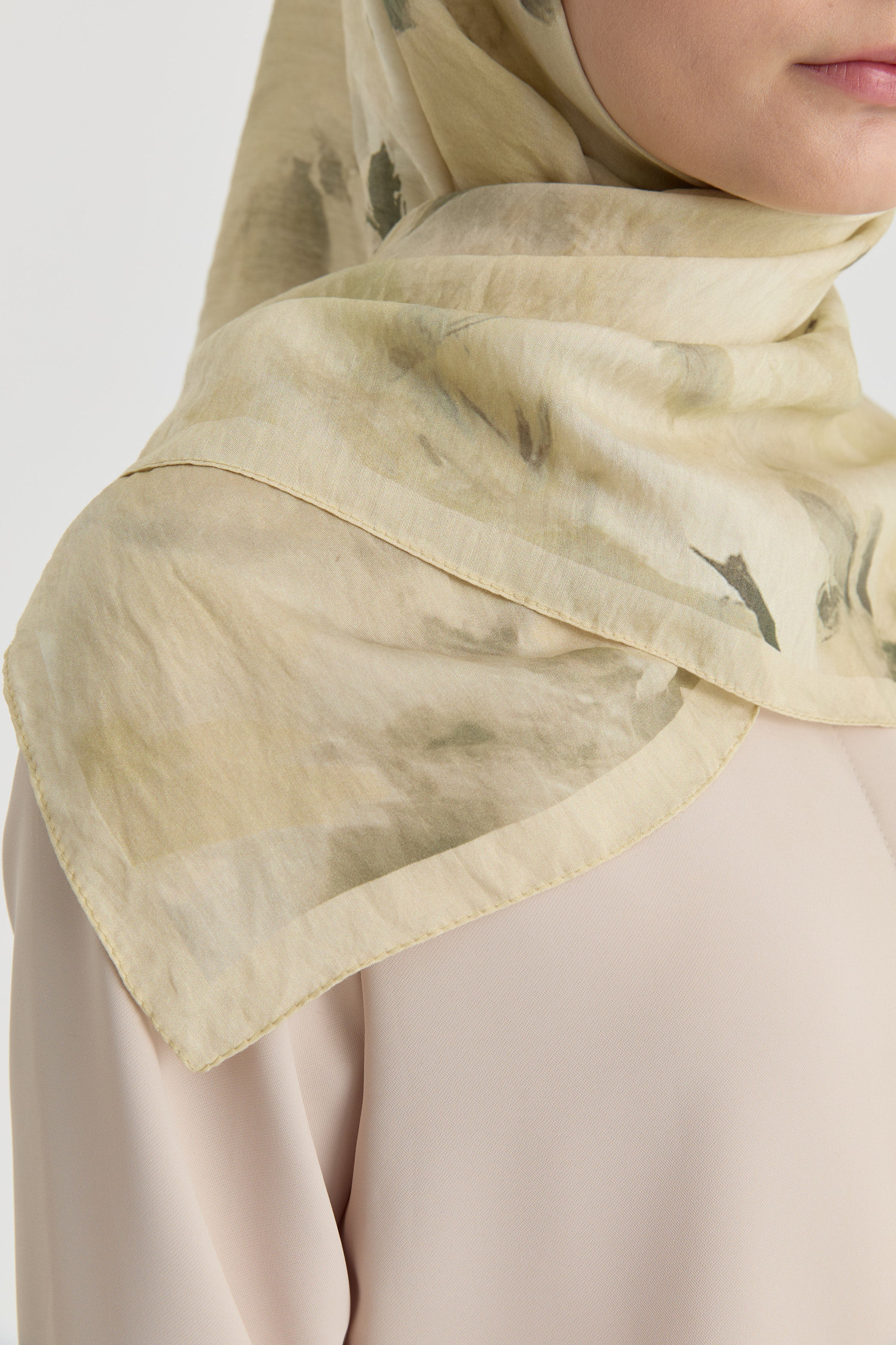 Hülya Natural Eşarp - Açık Yeşil TUGBA