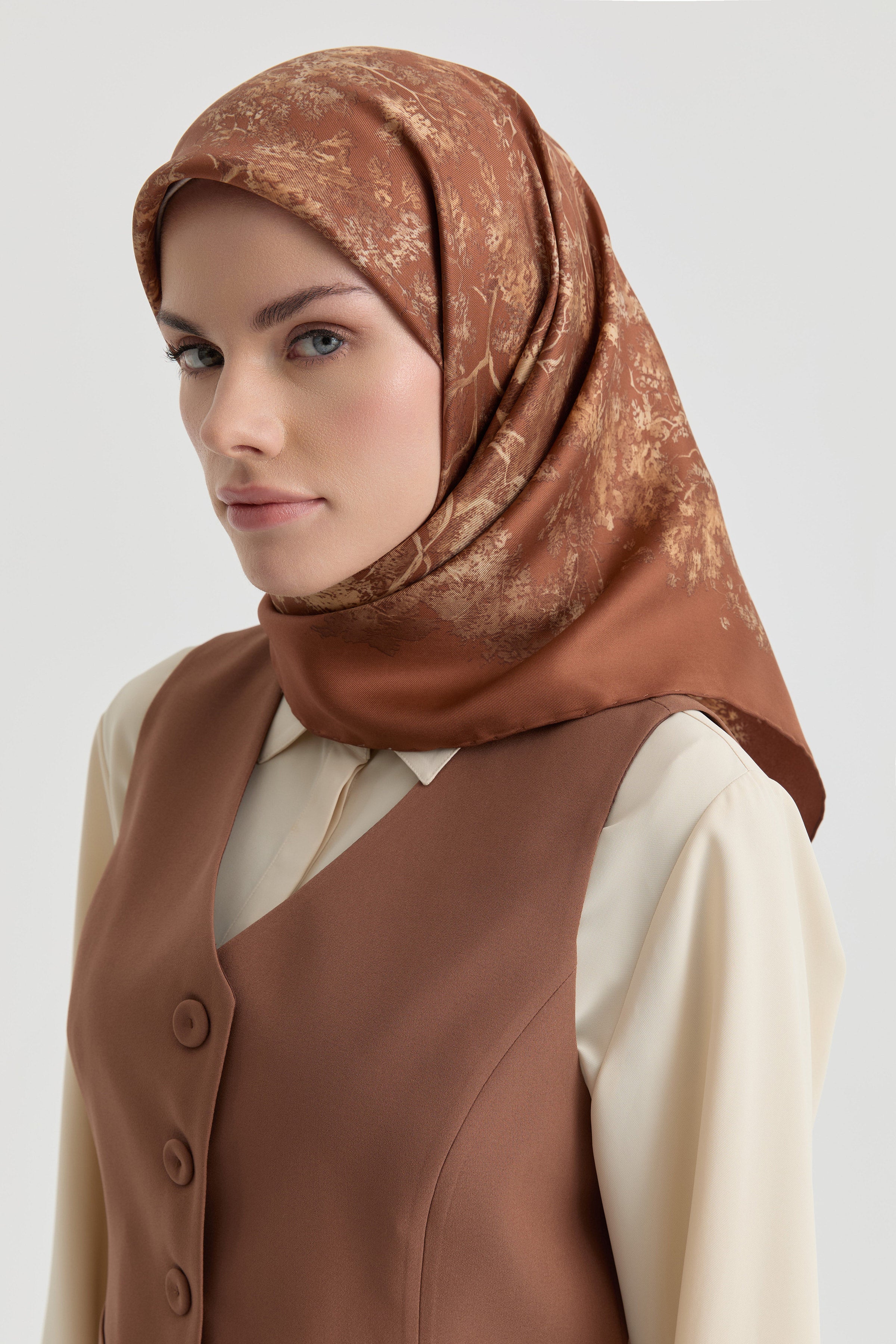 Belva Twill İpek Eşarp - Kiremit TUGBA