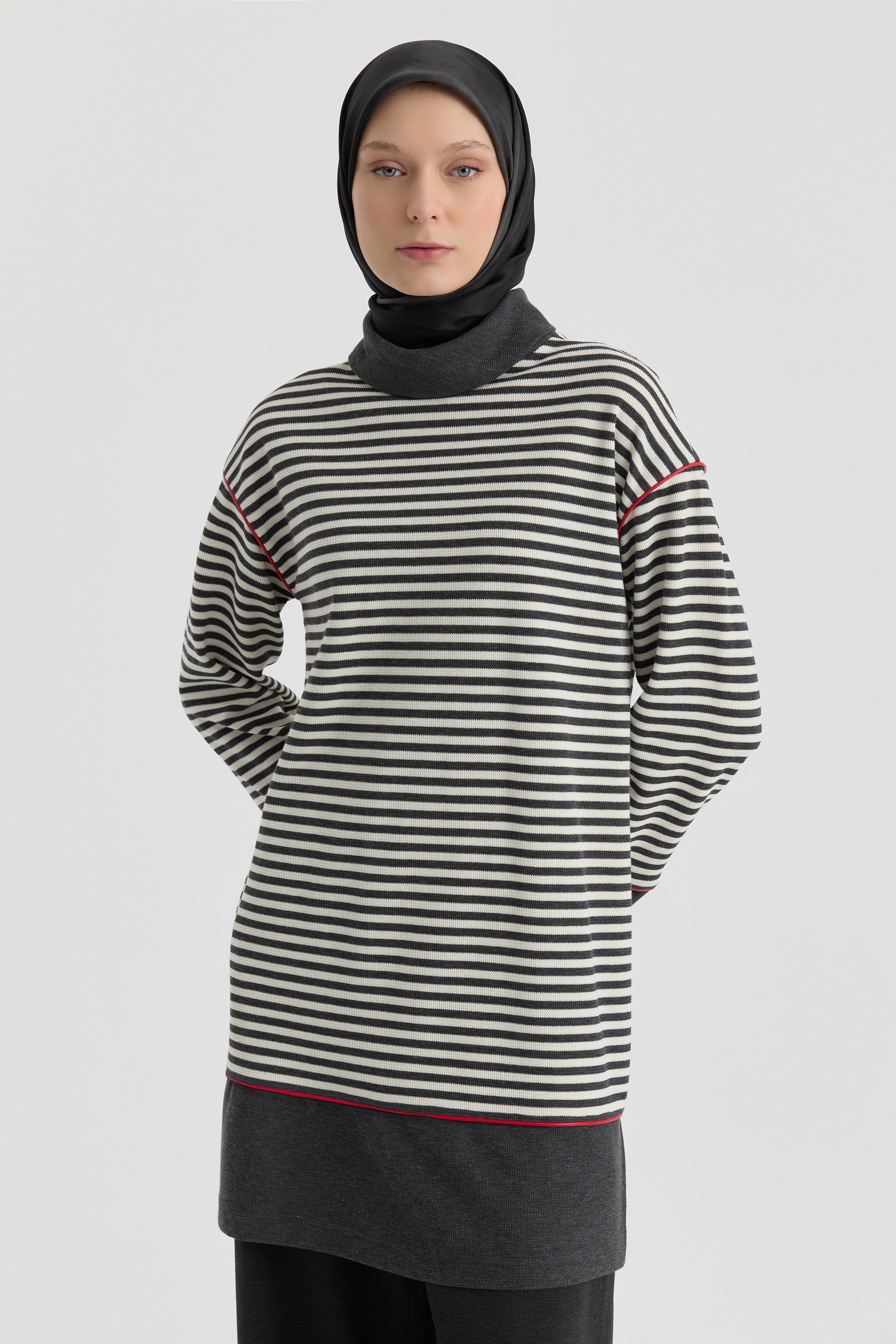 Boğazlı Yaka Tunik - Antrasit TUGBA