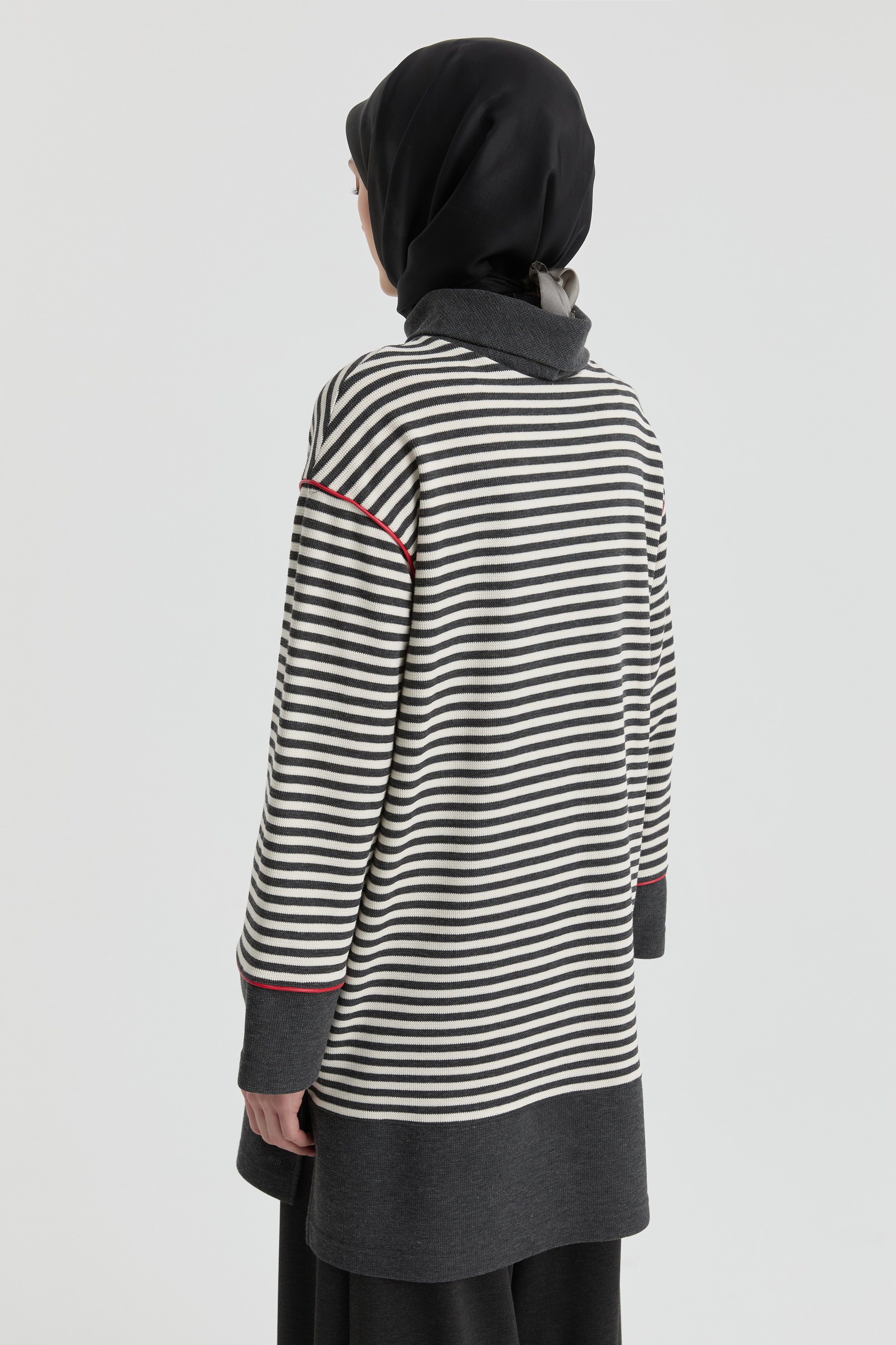 Boğazlı Yaka Tunik - Antrasit TUGBA