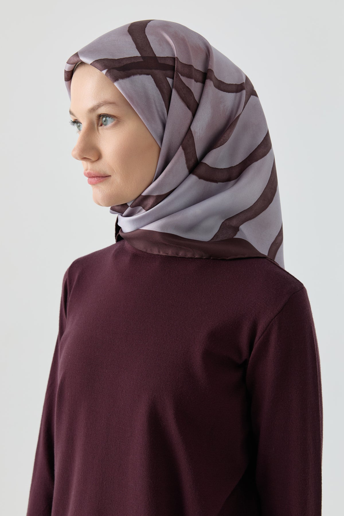 İnhina Twill Silk Scarf - Plum