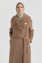 Kuşak Detaylı Manto - Vizon TUGBA