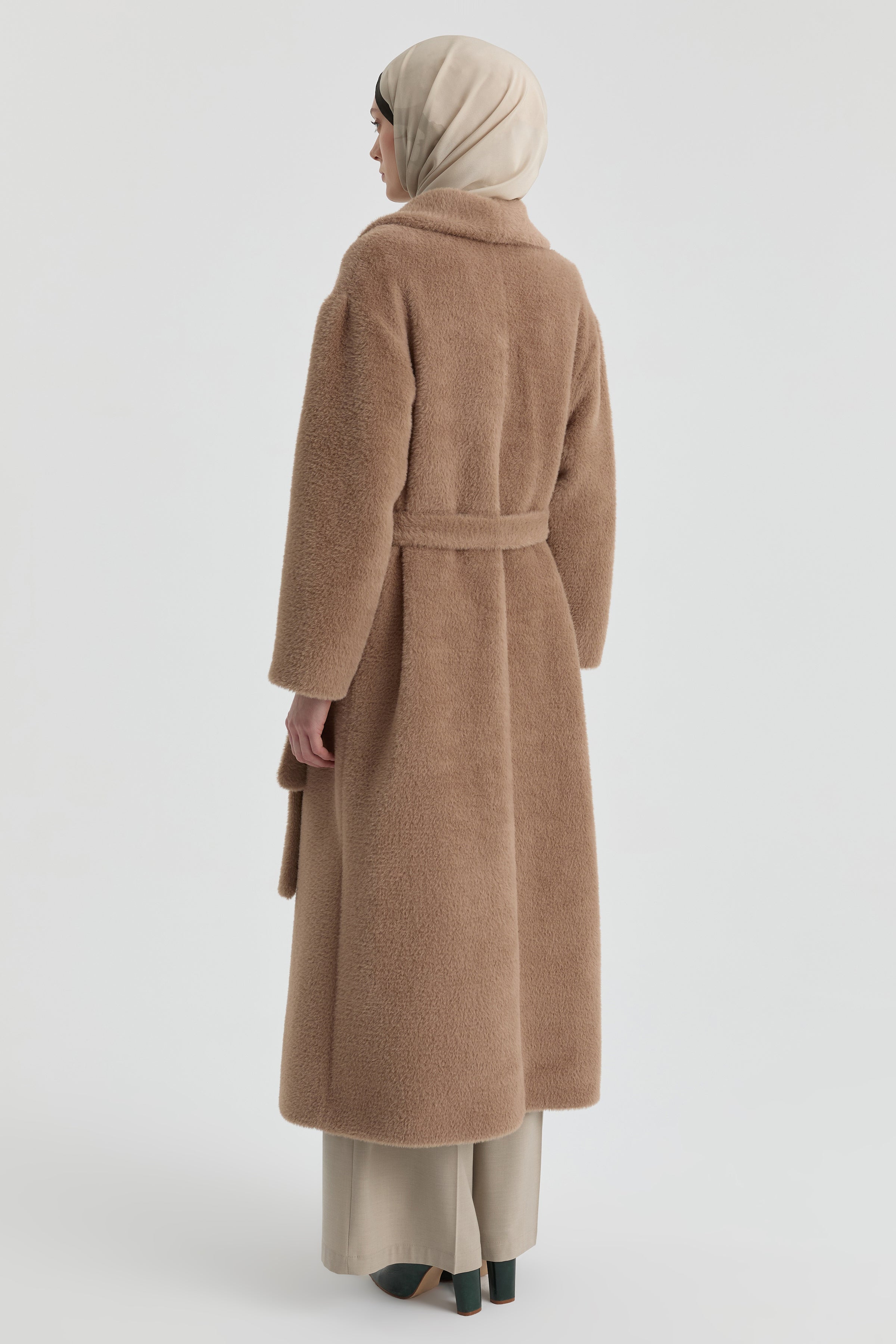 Kuşak Detaylı Manto - Vizon TUGBA