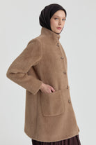 Dik Yakalı Kaban - Vizon TUGBA