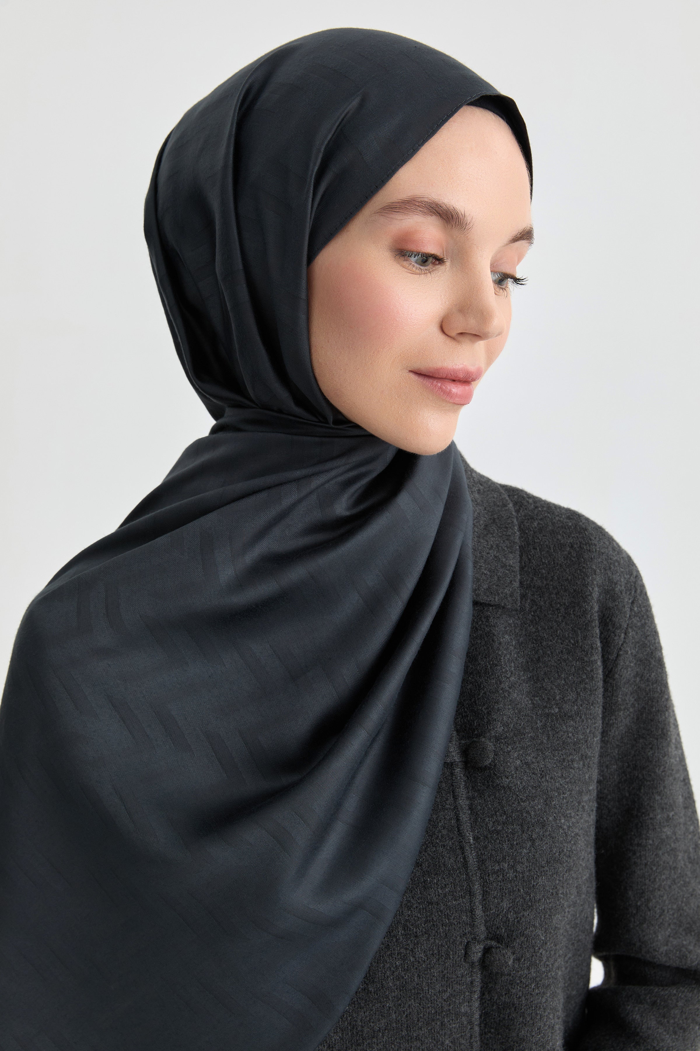 Deren Jakar Natural Şal - Antrasit TUGBA