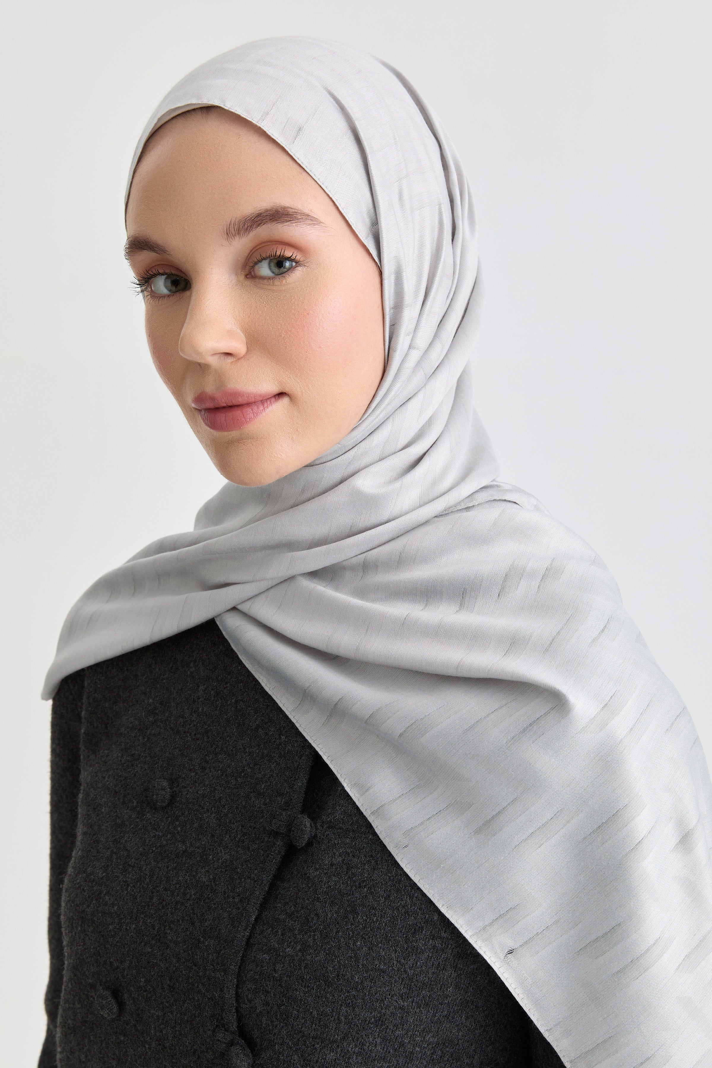 Deren Jakar Natural Şal - Gümüş TUGBA