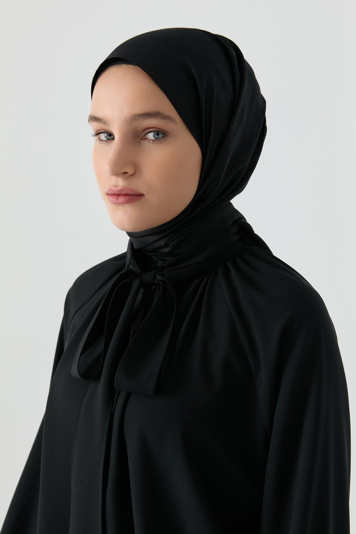 Vega Jakar Natural Şal - Siyah TUGBA