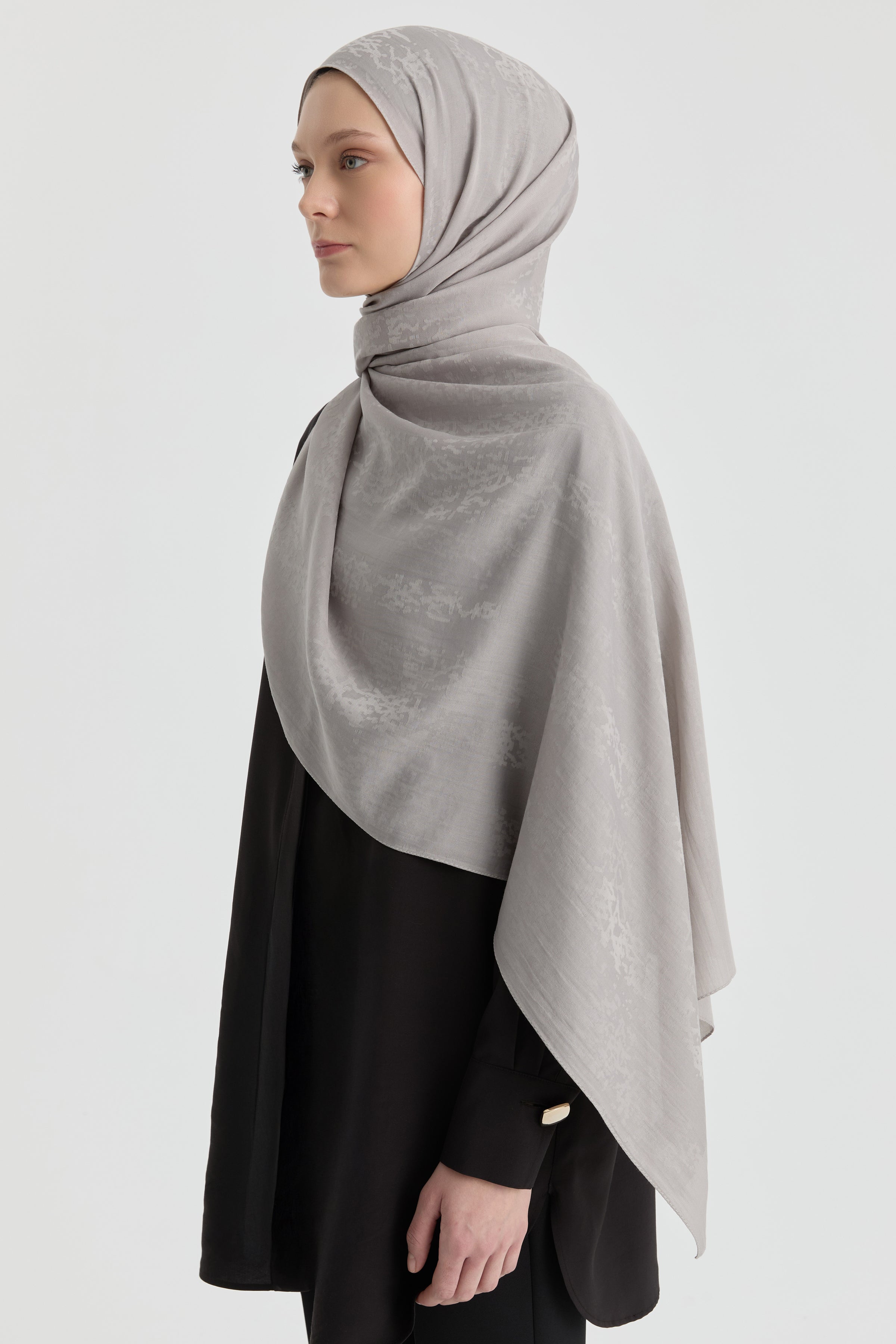 Efsun Jakar Şal - Gri TUGBA