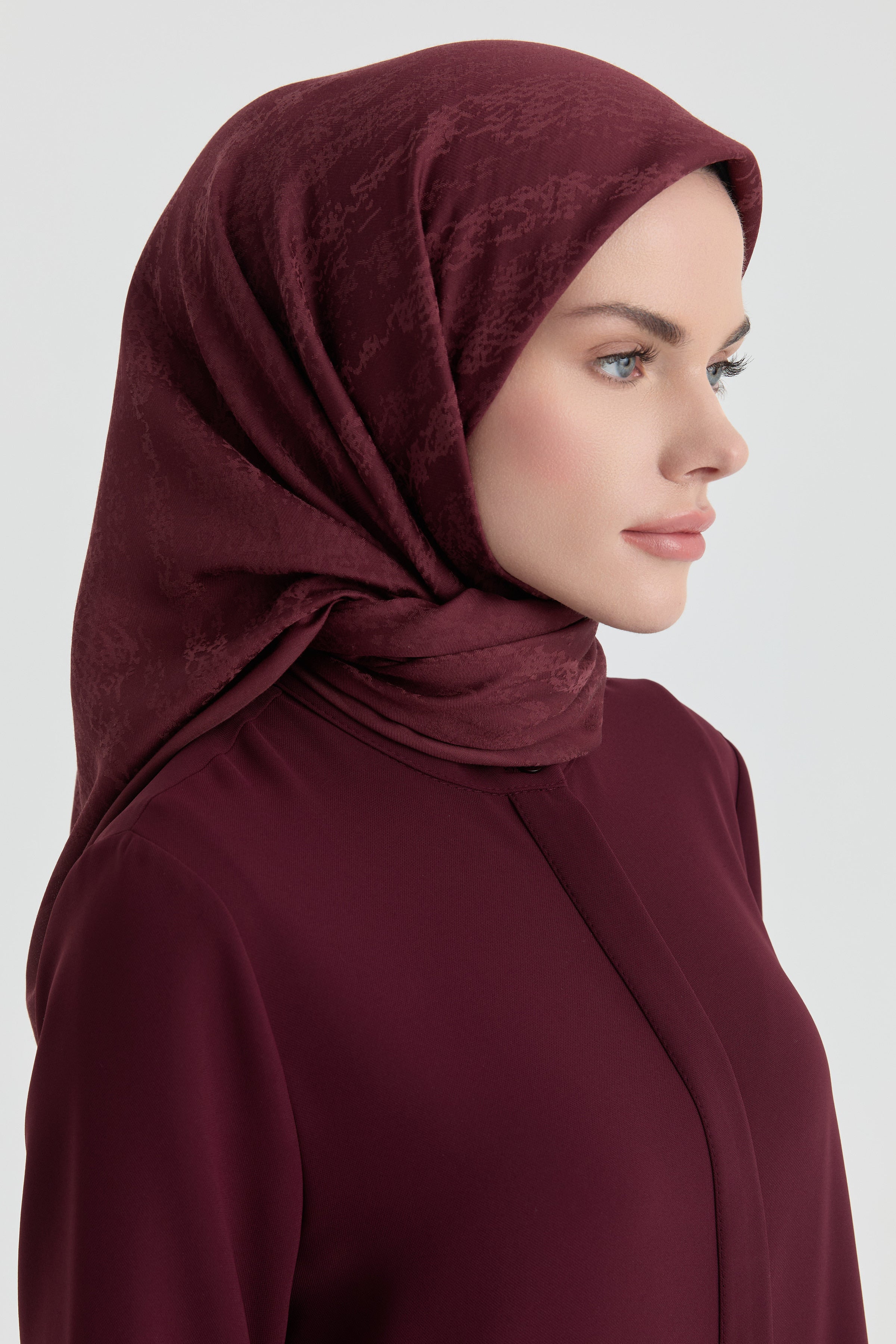Efsun Jakar Eşarp - Bordo TUGBA