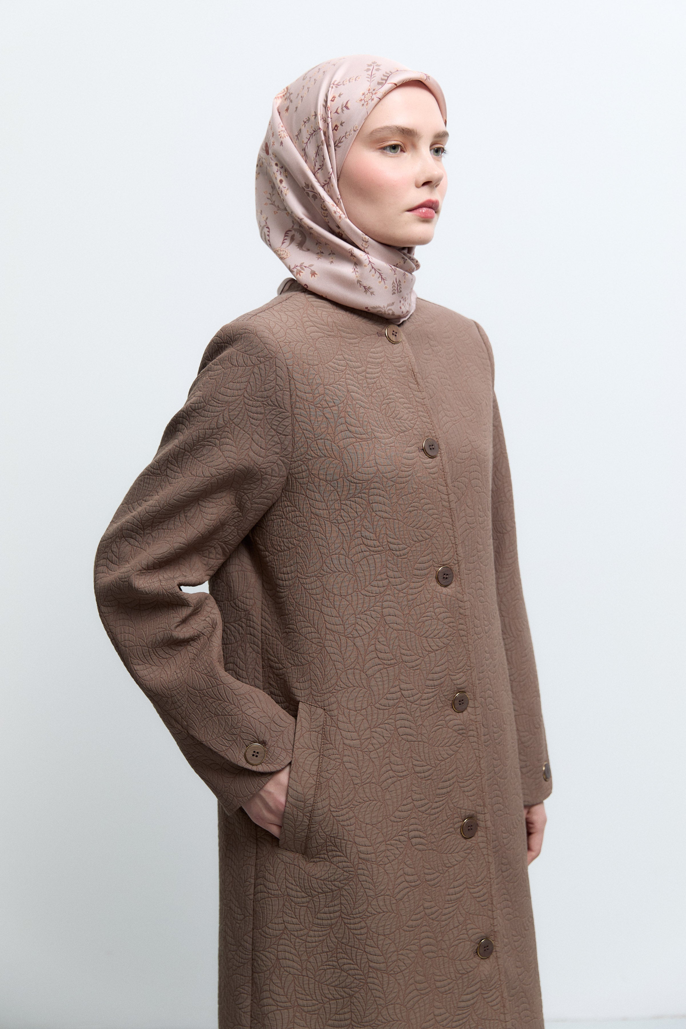 Yandan Yırtmaçlı Kap – TUĞBA