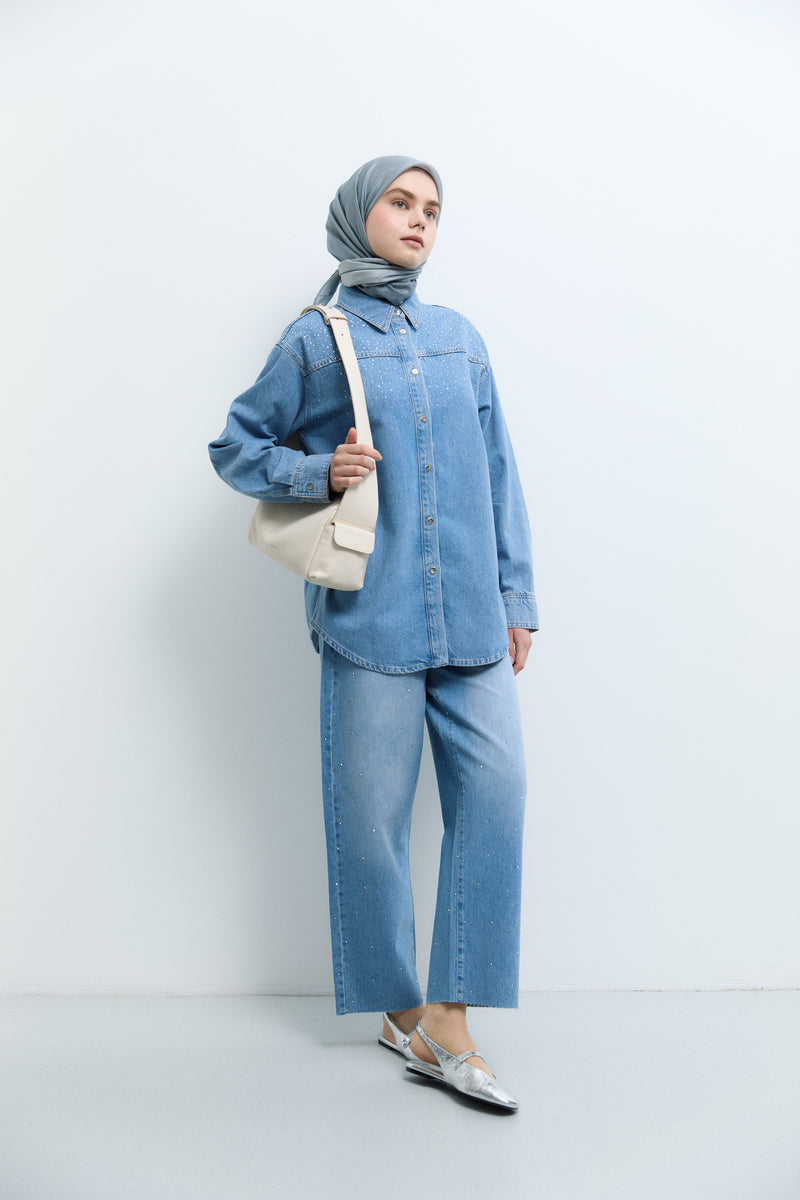 Ön Omzu Taş Detaylı Denim Ceket - Mavi TUĞBA