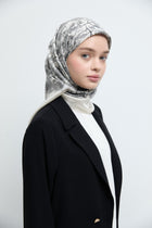 Belva Twill İpek Eşarp - Beyaz TUĞBA
