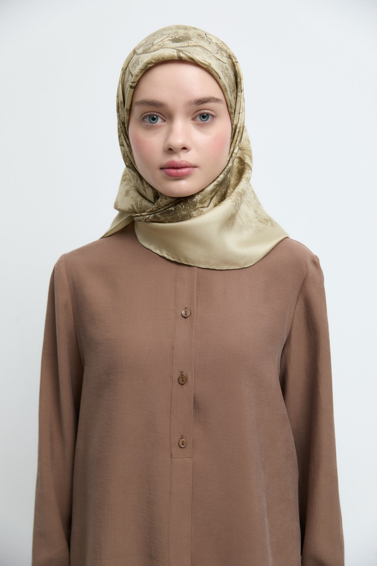 Belva Twill İpek Eşarp - Açık Yeşil TUĞBA