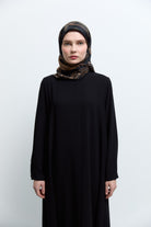 Taharri Twill İpek Eşarp - Siyah TUĞBA