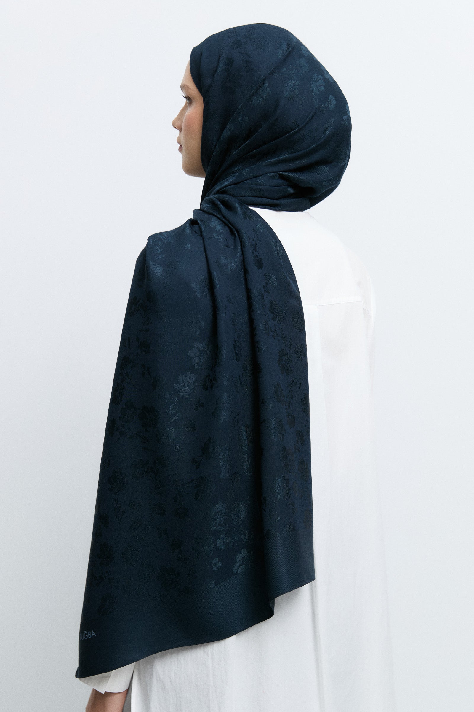 Bera Natural Jacquard Shawl – TUĞBA