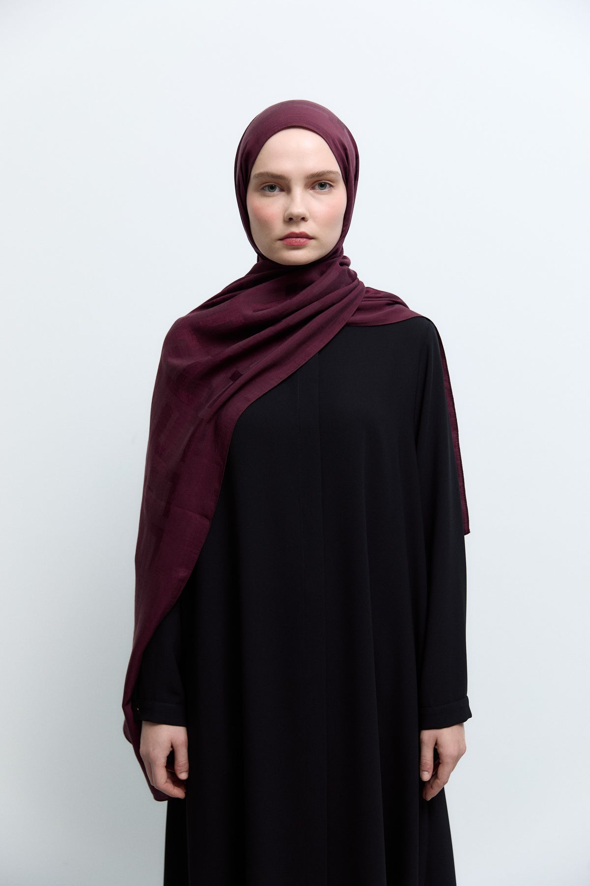Tuğba Monogram Natural Jakar Şal - Bordo TUĞBA