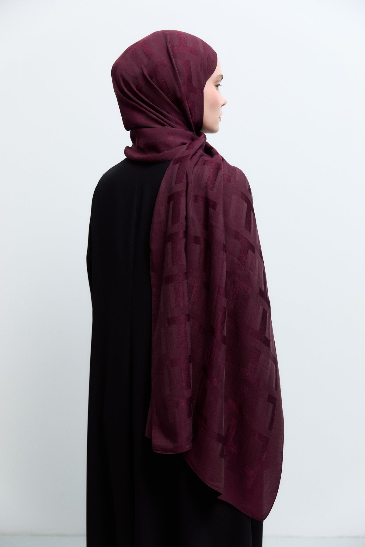 Tuğba Monogram Natural Jakar Şal - Bordo TUĞBA