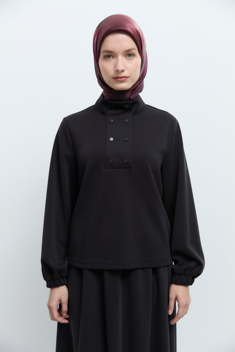Dik Yaka Çıtçıtlı Sweat - Siyah TUĞBA
