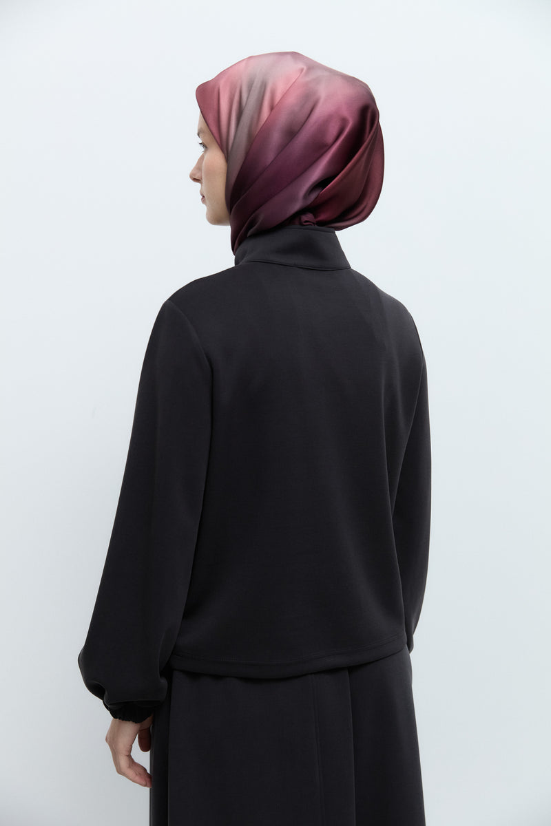 Dik Yaka Çıtçıtlı Sweat - Siyah TUĞBA